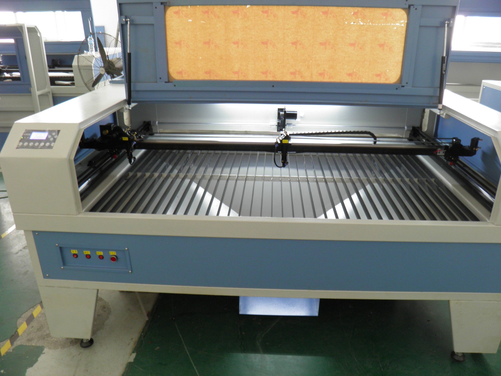 數控激光切割機 數控激光切割機